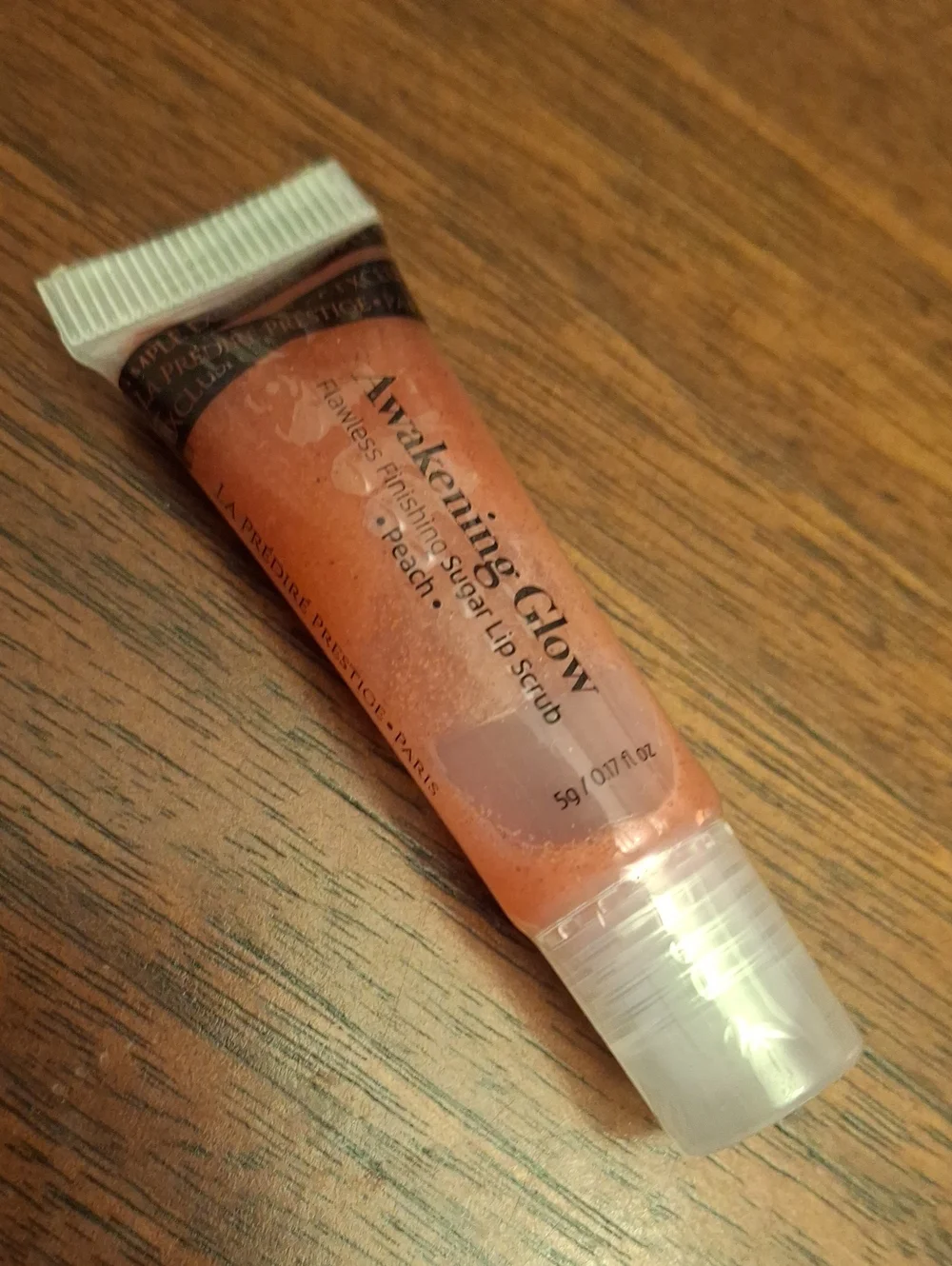 Awakening Glow Peach Lip Scrub - Hydrating Peach Exfoliant 5g New Sealed Tube